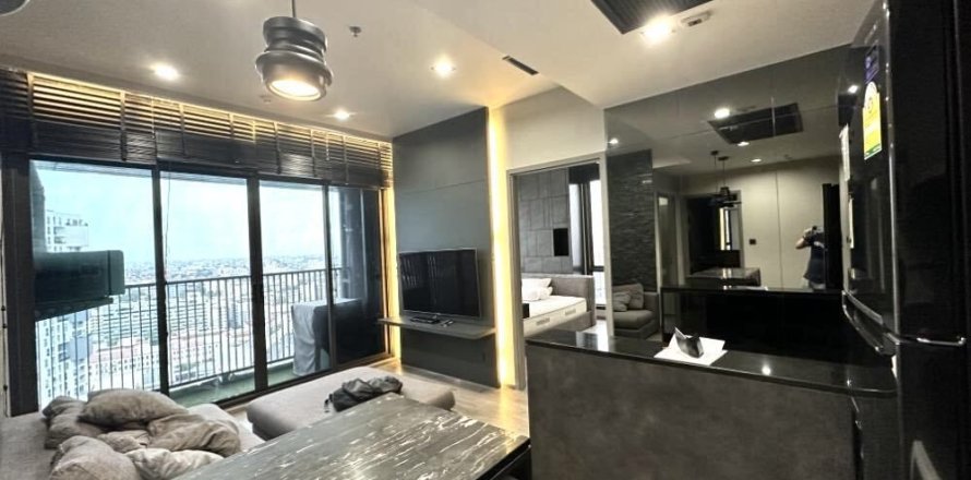 Condo à Chatuchak, Bangkok, Thaïlande, 2 chambres  № 149507