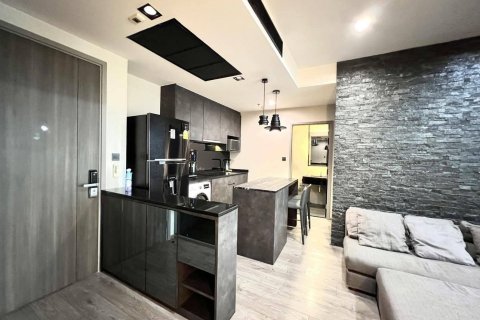 Condo à Chatuchak, Bangkok, Thaïlande, 2 chambres  № 149507 - photo 2