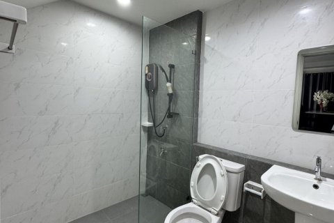 Maison à Nakhon Ratchasima, Thaïlande 4 chambres № 161697 - photo 3