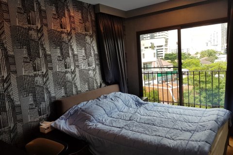 Condo à Khlong Toei, Bangkok, Thaïlande, 1 chambre  № 200506 - photo 4