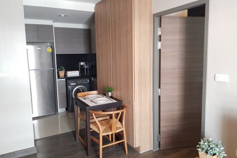 Condo à Watthana, Bangkok, Thaïlande, 1 chambre № 200508 - photo 10