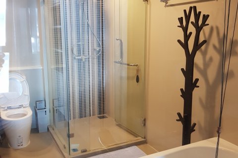 Condo à Watthana, Bangkok, Thaïlande, 1 chambre № 200508 - photo 3