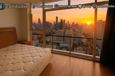 Condo à Watthana, Bangkok, Thaïlande, 4 chambres  № 200505 - photo 1