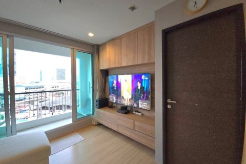 Condo à Sathon, Bangkok, Thaïlande, 2 chambres № 149976 - photo 3