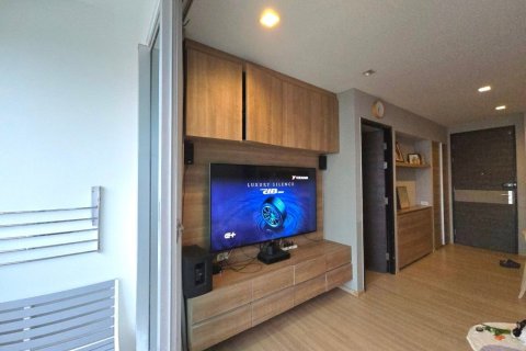 Condo à Sathon, Bangkok, Thaïlande, 2 chambres № 149976 - photo 9