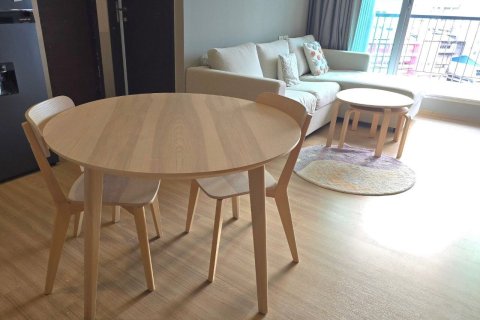 Condo à Sathon, Bangkok, Thaïlande, 2 chambres № 149976 - photo 13