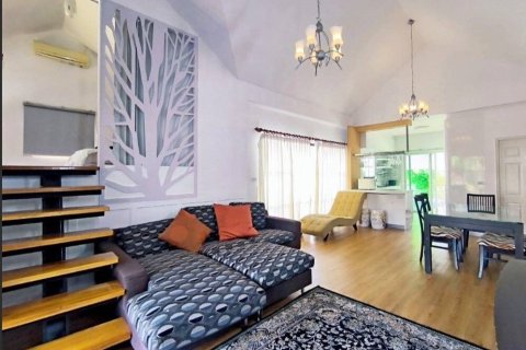 Villa in Pattaya, Thailand 7 bedrooms № 149979 - photo 7