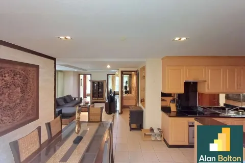 Condominio de 3 dormitorios en Pattaya, Tailandia № 211226 - foto 12