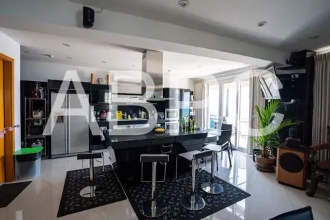 Condominio de 2 dormitorios en Pattaya, Tailandia № 211225 - foto 12
