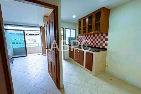 Condominio de 1 dormitorio en Pattaya, Tailandia № 211227 - foto 3