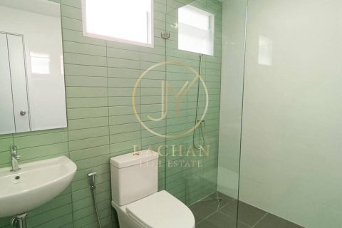 Townhouse à Nonthaburi, Thaïlande 3 chambres № 160434 - photo 16