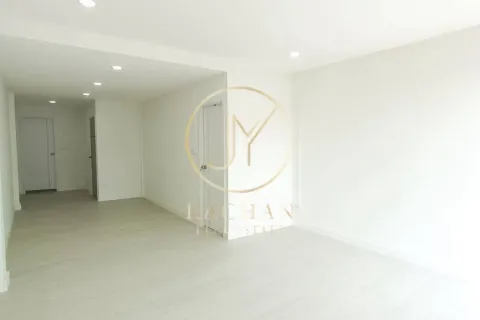 Townhouse à Nonthaburi, Thaïlande 3 chambres № 160434 - photo 13