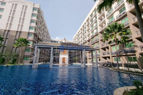 Condo in Pattaya, Thailand, 2 bedrooms  № 202401