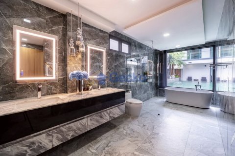 บ้านในพัทยา, ประเทศไทย 6 ห้องนอน № 202397 - รูปถ่าย 13