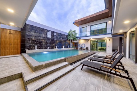 บ้านในพัทยา, ประเทศไทย 6 ห้องนอน № 202397 - รูปถ่าย 28