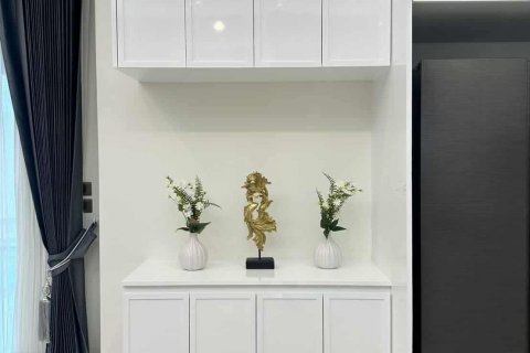 Villa in Pattaya, Thailand 4 bedrooms № 137107 - photo 8