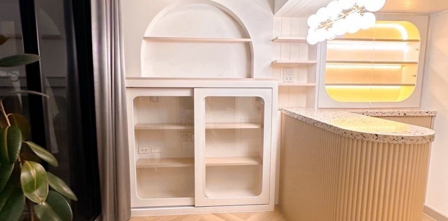 Студия в кондо в Чатучаке, Бангкок, Таиланд № 137102