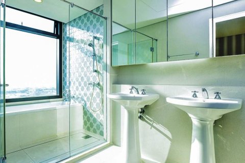 Condo in Khlong Toei, Bangkok, Thailand, 3 bedrooms  № 160890 - photo 6