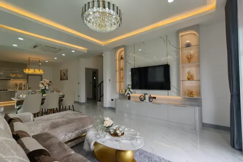 Casa de 4 dormitorios en Pattaya, Tailandia № 212259 - foto 10
