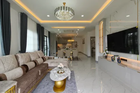 Casa de 4 dormitorios en Pattaya, Tailandia № 212259 - foto 9