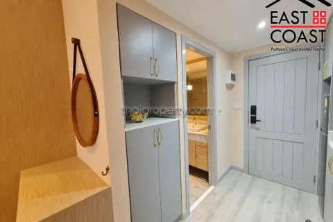 Estudio en el condominio en Jomtien Beach, Pattaya, Tailandia № 212258 - foto 18