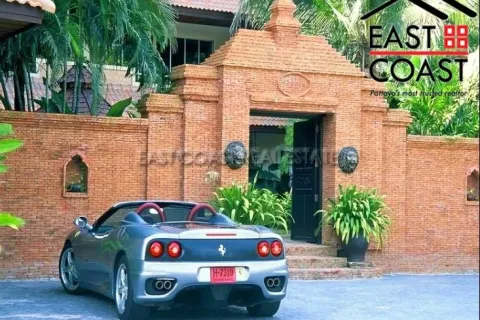 Condominio de 2 dormitorios en Pattaya, Tailandia № 212261 - foto 4
