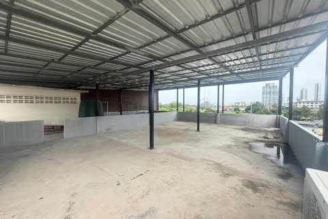 Local comercial 260 m2 en Jomtien Beach, Pattaya, Tailandia № 212256 - foto 2