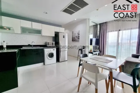 Condo in Pattaya, Thailand, 2 bedrooms  № 212260