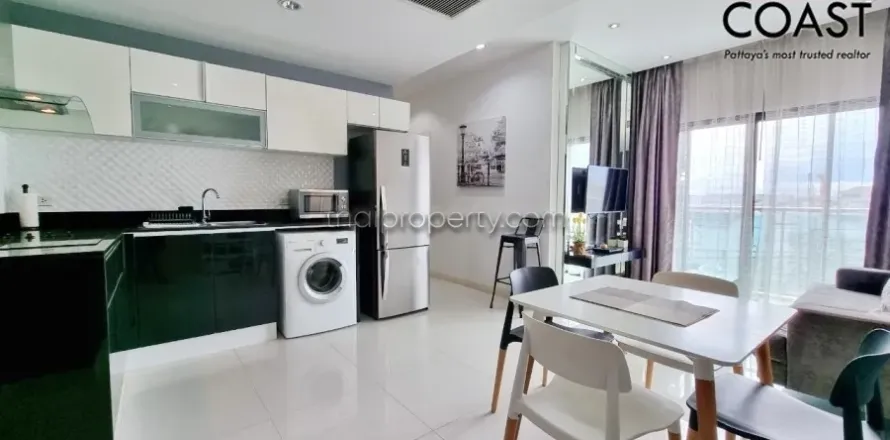 Condominio de 2 dormitorios en Pattaya, Tailandia № 212260