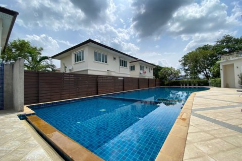 Дом в Чиангмае, Таиланд с 3 спальнями  № 75134 - фото 28