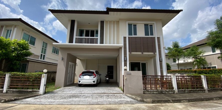 Дом в Чиангмае, Таиланд с 3 спальнями  № 75134