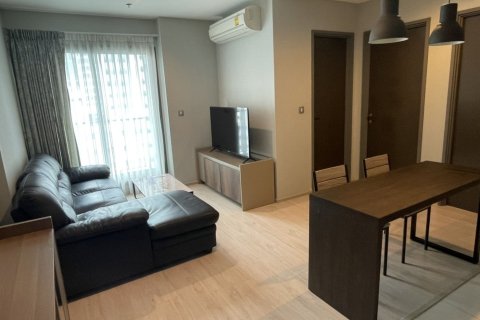 Кондоминиум с 2 спальнями в Ратчатхеви, Бангкок, Таиланд № 153112 - фото 6