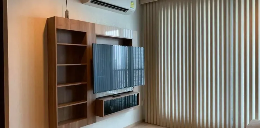 Condo in Sathon, Bangkok, Thailand, 2 bedrooms  № 153109