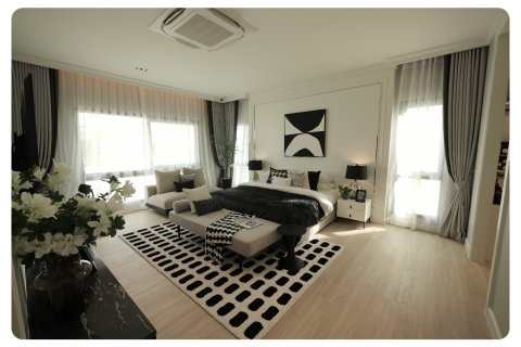 Villa in Pattaya, Thailand 4 bedrooms № 165140 - photo 3