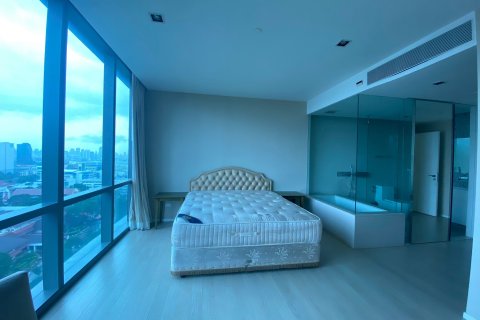 Condo à Khlong Toei, Bangkok, Thaïlande, 2 chambres № 208487 - photo 10