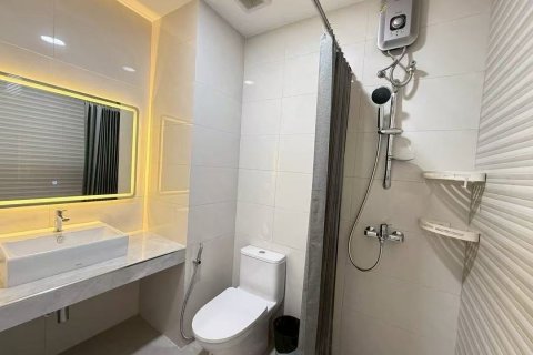 Apartment in Pattaya, Thailand 2 bedrooms № 139993 - photo 16