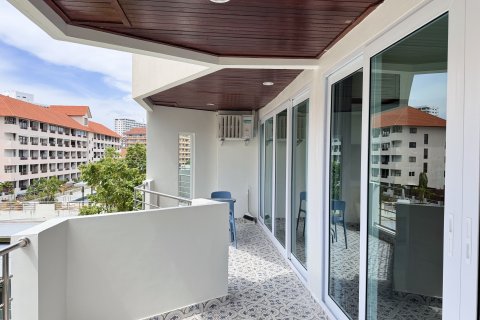 Apartment in Pattaya, Thailand 2 bedrooms № 139993 - photo 22