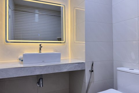 Apartment in Pattaya, Thailand 2 bedrooms № 139993 - photo 17