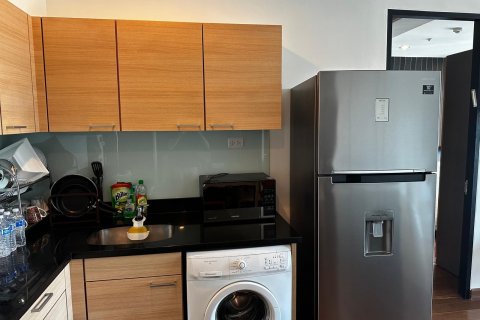 Studio dans le Condo à Pathum Wan, Bangkok, Thaïlande  № 139987 - photo 8