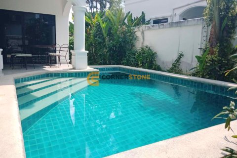 Studio on Jomtien Beach, Pattaya, Thailand № 209686 - photo 2