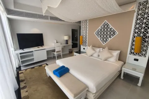 House in Bang Tao, Thailand 2 bedrooms № 209683 - photo 7
