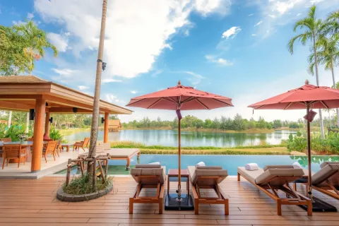 House on Naithon Beach, Thailand 4 bedrooms № 209682 - photo 2
