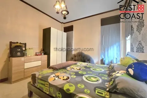 Casa de 3 dormitorios en Pattaya, Tailandia № 213424 - foto 11