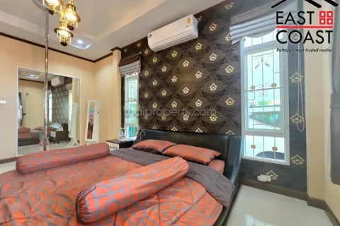 Casa de 3 dormitorios en Pattaya, Tailandia № 213424 - foto 8