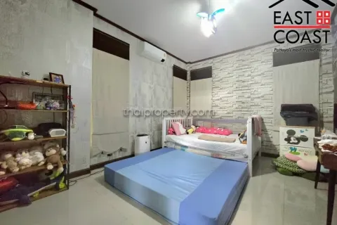 Casa de 3 dormitorios en Pattaya, Tailandia № 213424 - foto 21
