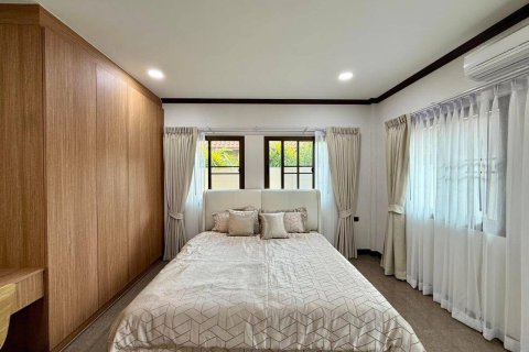 Вилла в Паттайе, Таиланд с 3 спальнями № 159873 - фото 6