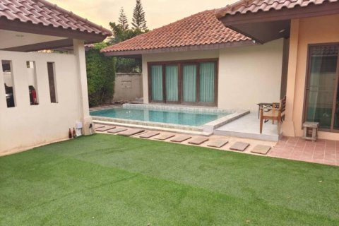 Villa in Pattaya, Thailand 3 bedrooms № 159874 - photo 3