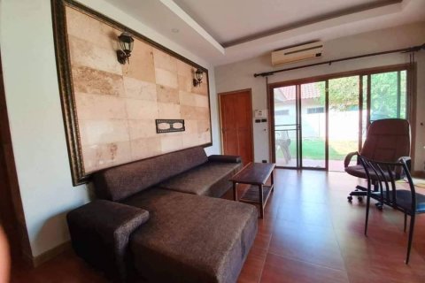 Villa in Pattaya, Thailand 3 bedrooms № 159874 - photo 10