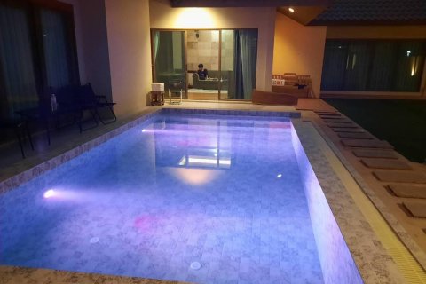 Villa in Pattaya, Thailand 3 bedrooms № 159874 - photo 6