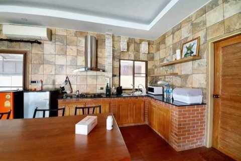 Villa in Pattaya, Thailand 3 bedrooms № 159874 - photo 9